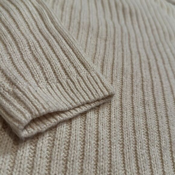 Cute Cream Colored Vneck Opening Sweater - Picture 7 of 7